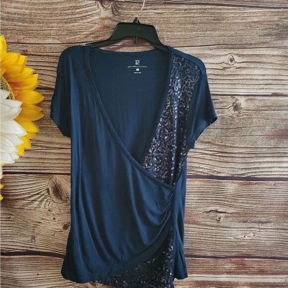 New York & Company Short Sleeve Women's medium peacock 🦚 blue Pre-owned - Picture 1 of 7
